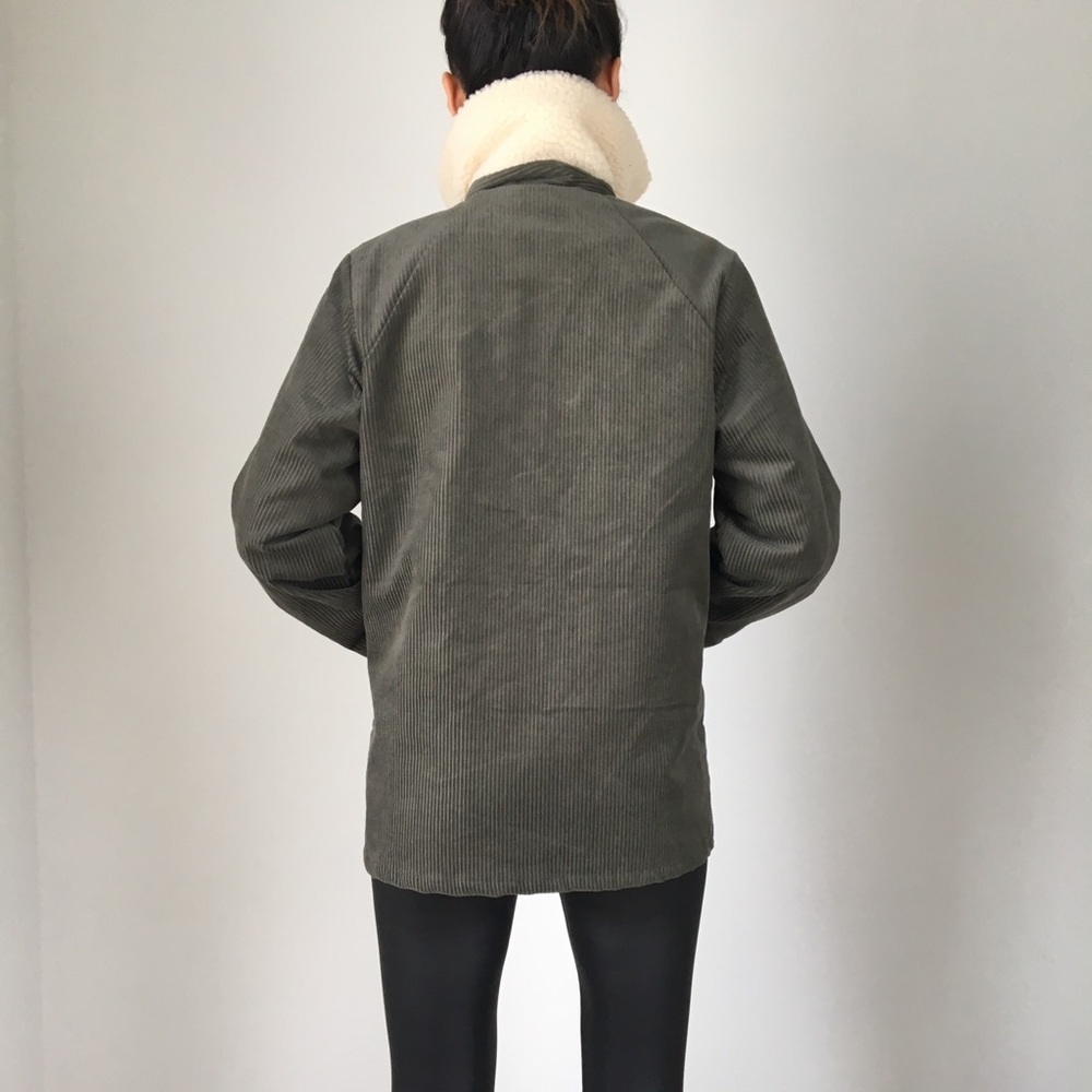 CHICBOMB - Picture 11 of 14